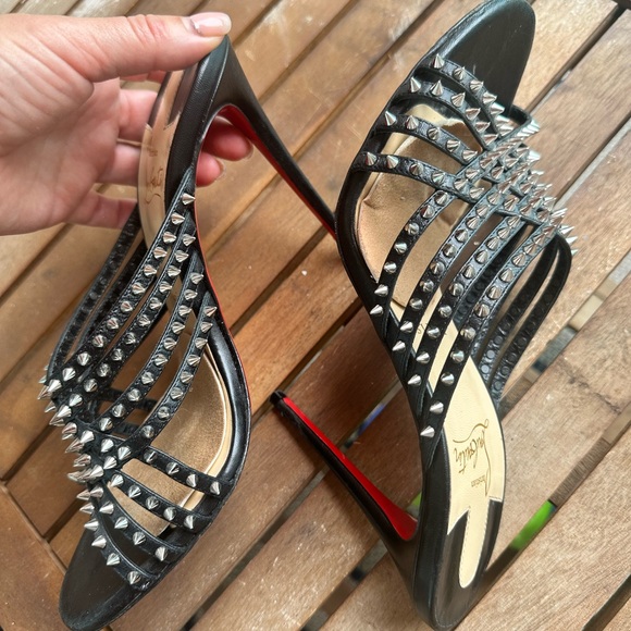 Christian Louboutin heels spike black leather shoes 39 - Picture 7 of 7